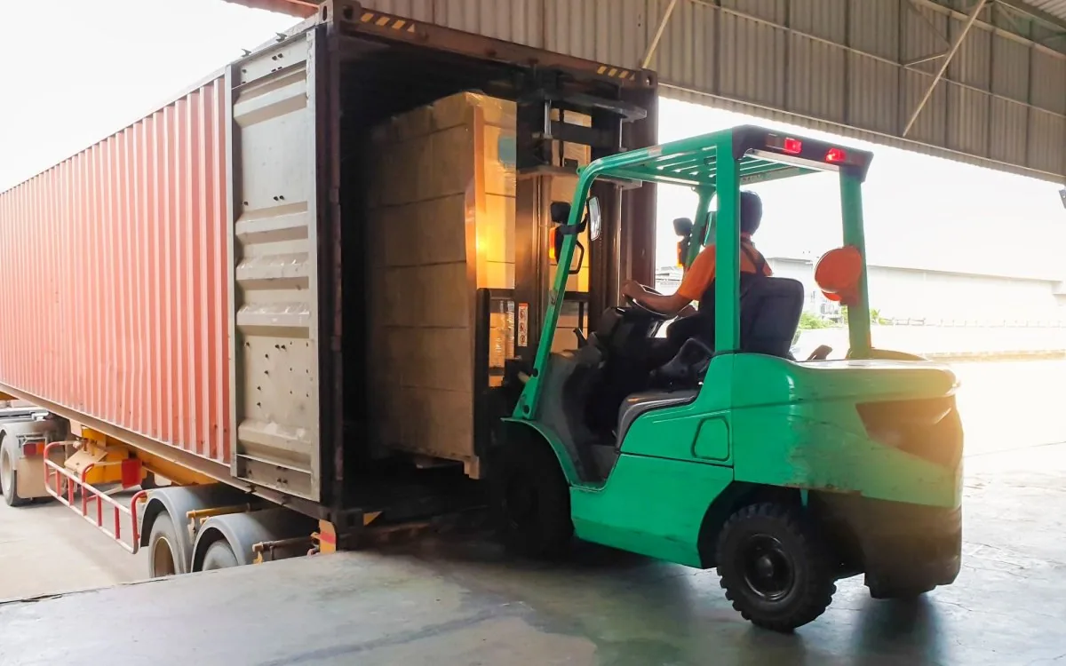 Commercial Roofing for Logistics and 3PL Operators in Palmdale, CA