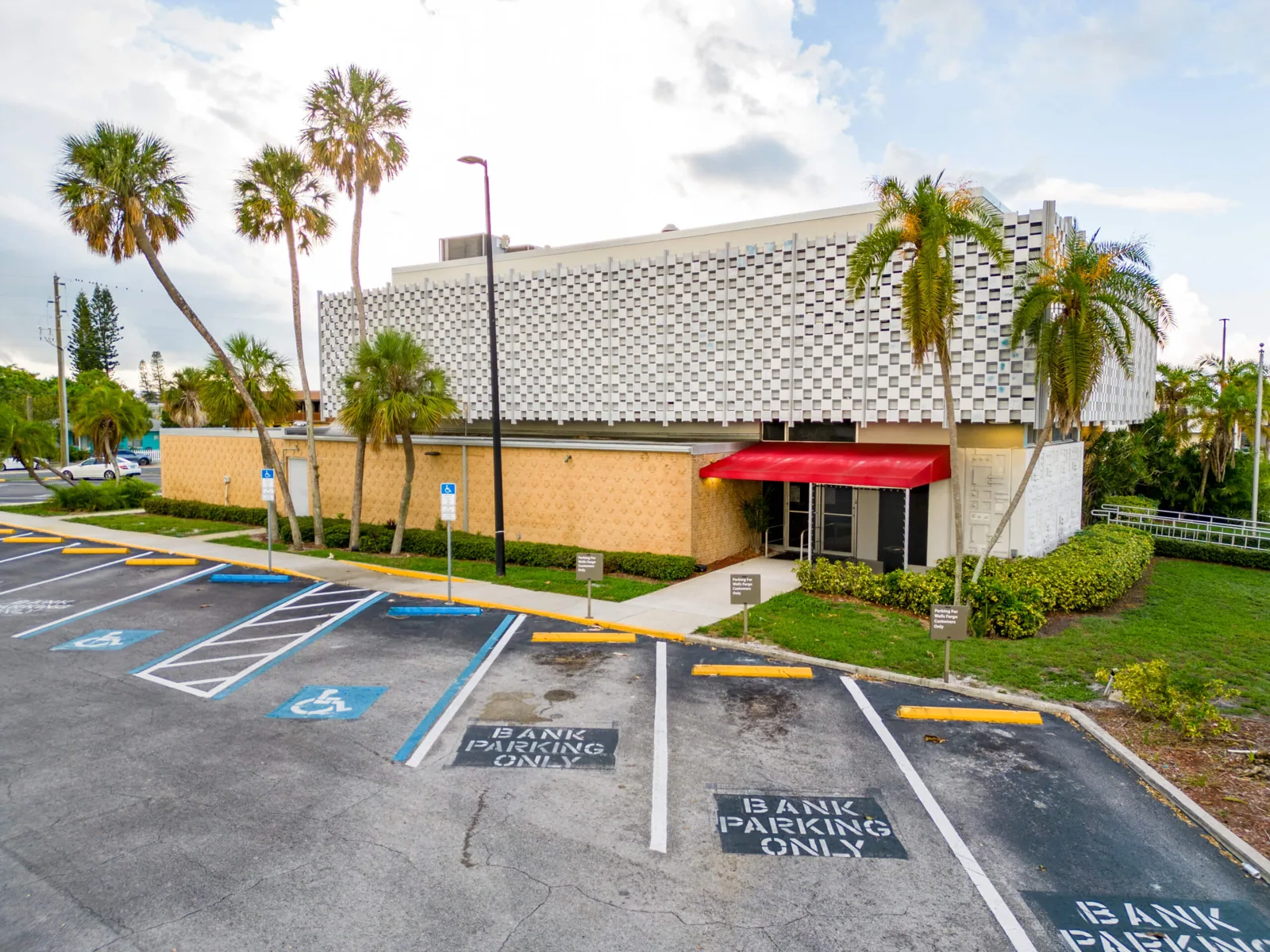Commercial Roof Assessments for Palmdale Property Investors